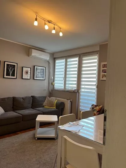 Bulevar Cara Lazara | 4zida.rs