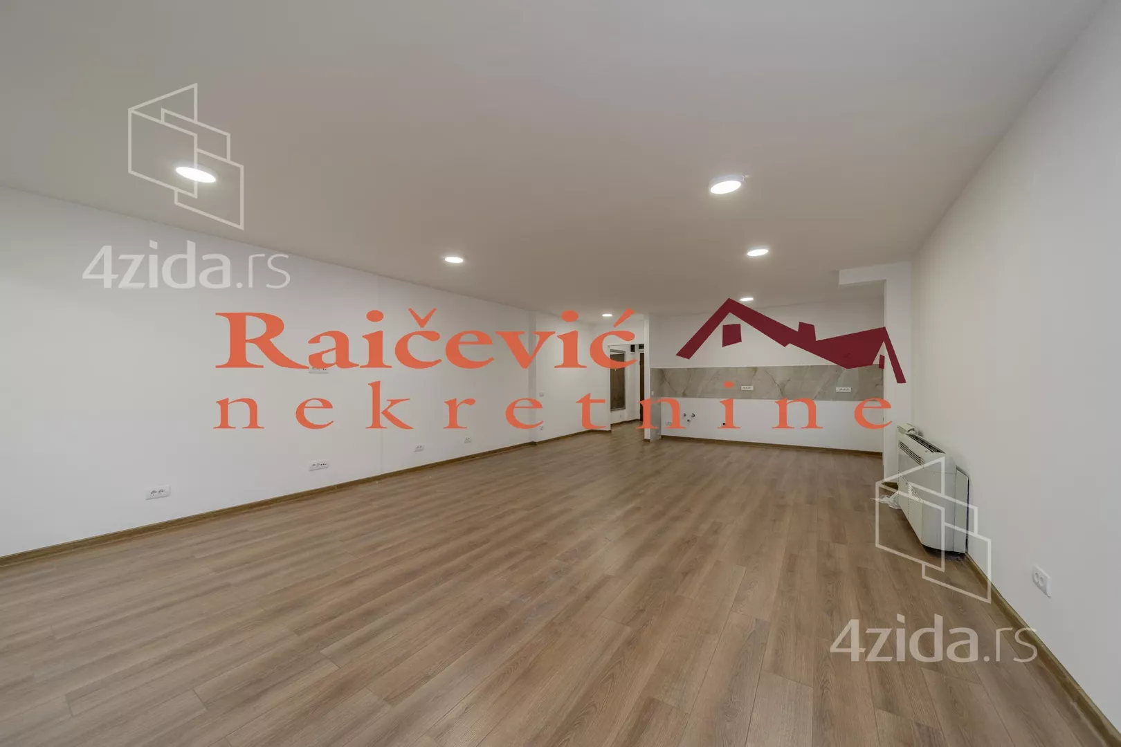 Petosoban stan | 4zida