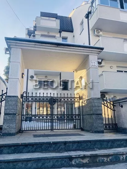 Strazilovska | 4zida.rs