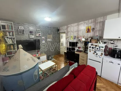 Stara Detelinara | 4zida.rs
