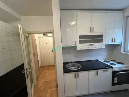 Jugovićevo | 4zida.rs