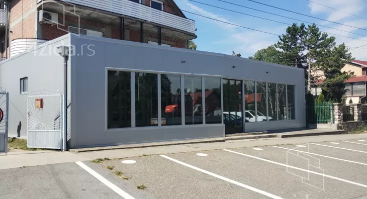 Poslovni prostor | 4zida