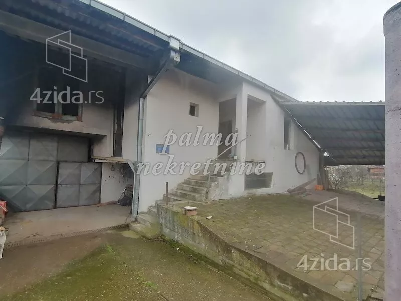 Lokal | 4zida