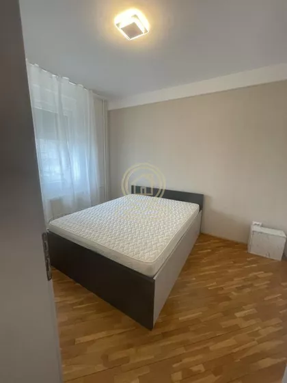 Prvomajska | 4zida.rs