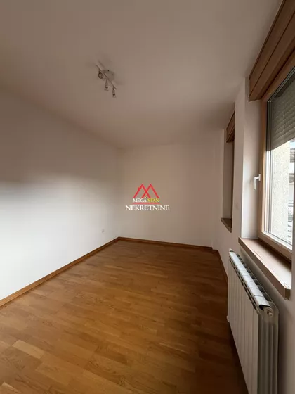 Radnička | 4zida.rs