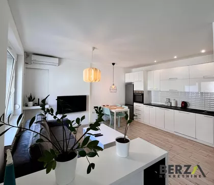 Novi Sad - Centar | 4zida.rs