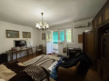 Zemun Polje | 4zida.rs