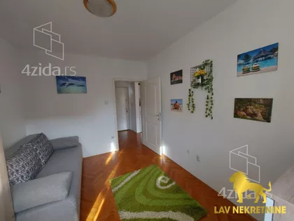 GOGOLJEVA | 4zida.rs