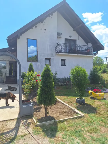 Godovički Put bb | 4zida.rs