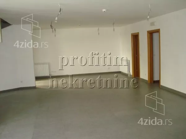 Lokal | 4zida