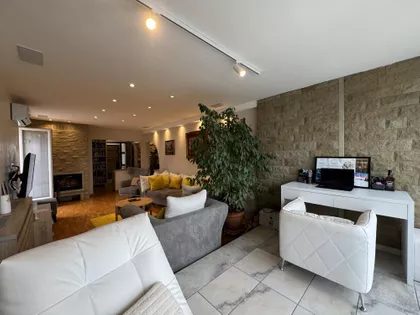 Dr Agostina Neta | 4zida.rs