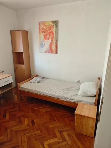 Hadži Ruvimova 22 | 4zida.rs