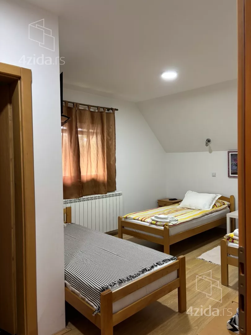 3-etažna kuća | 4zida