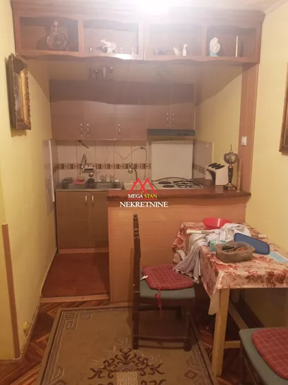 Stevana Momčilovića | 4zida.rs