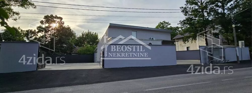 Gewerberaum · 159 m² · Smederevo