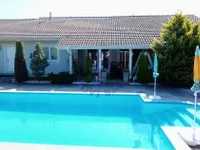 Gradske lokacije, Bački Petrovac | 4zida.rs