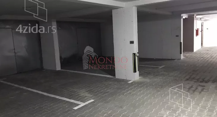 Garaža/Parking | 4zida