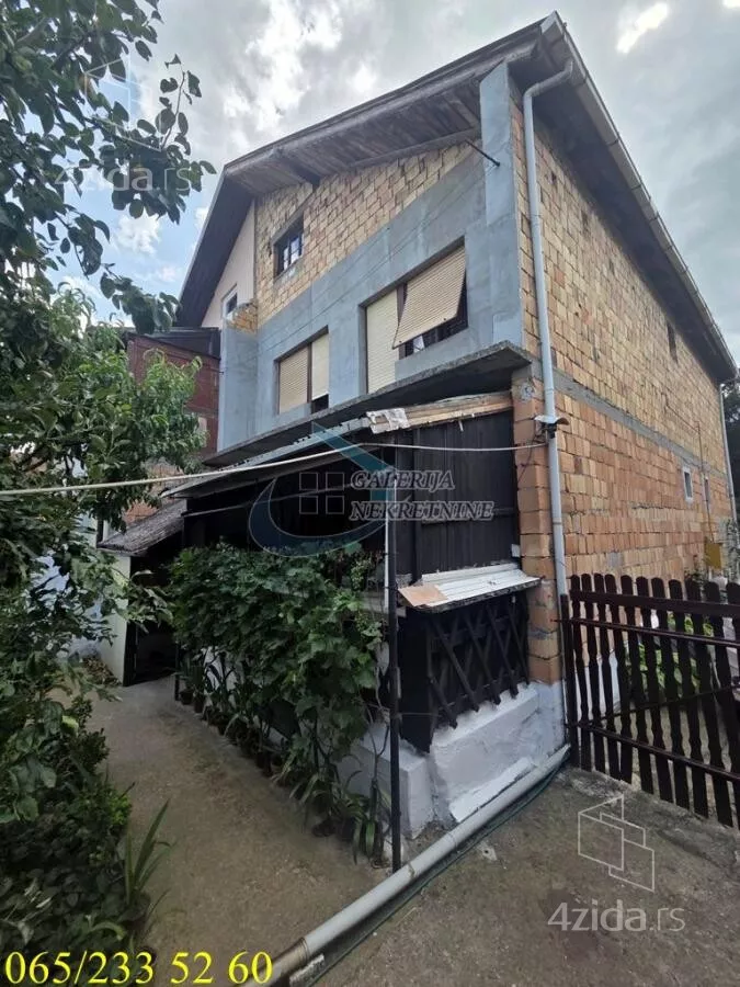 Kuća | 4zida