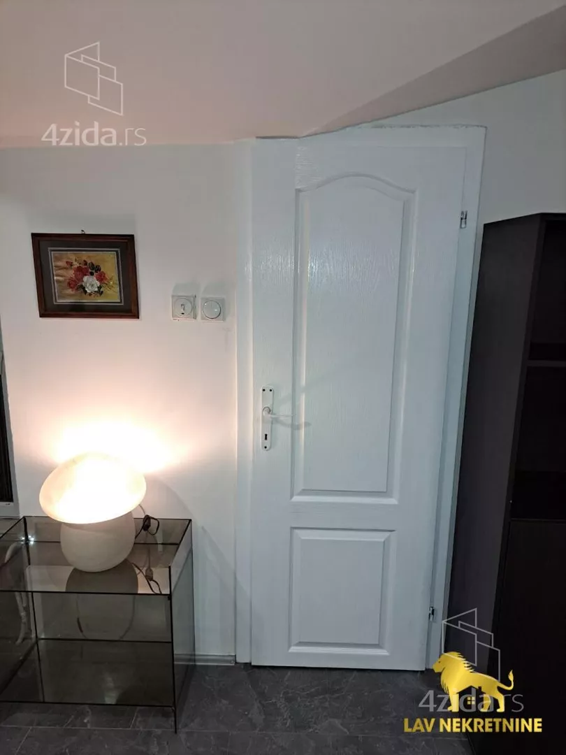 Garsonjera | 4zida