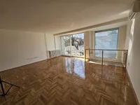 Šestosoban stan | 4zida