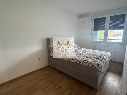 Podbara | 4zida.rs