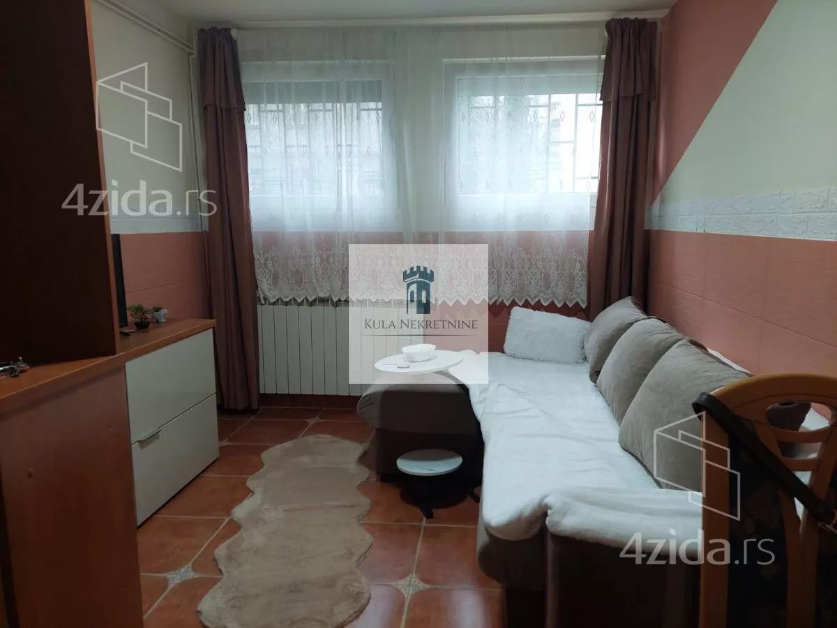 Garsonjera | 4zida