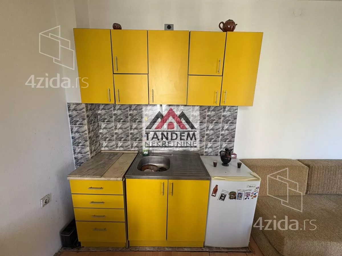 Garsonjera | 4zida