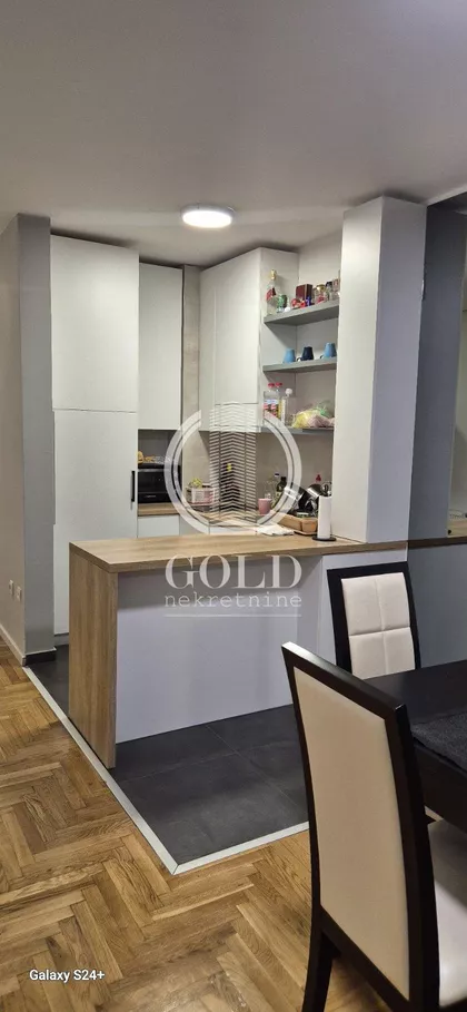 Veselina Masleše | 4zida.rs