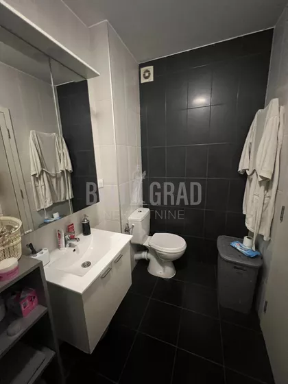 Rade Končara | 4zida.rs