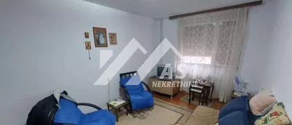 Pariske komune | 4zida.rs