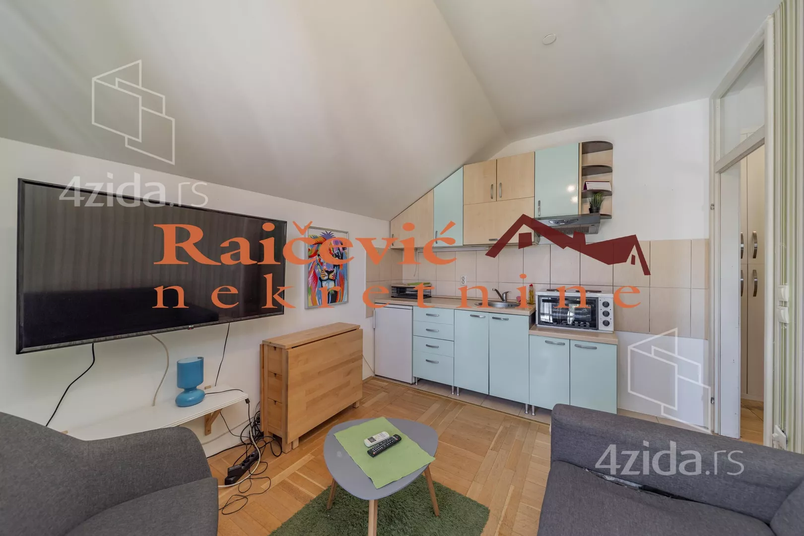 Jednoiposoban stan | 4zida