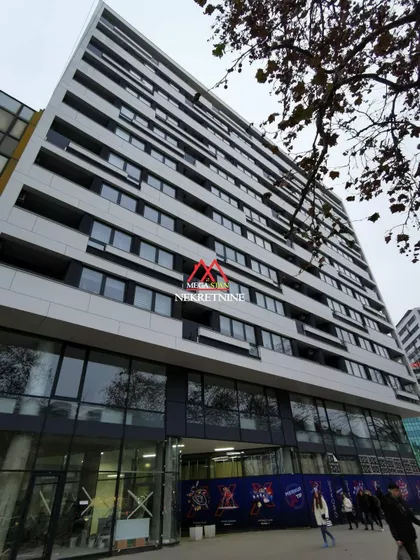 Lasla Gala | 4zida.rs