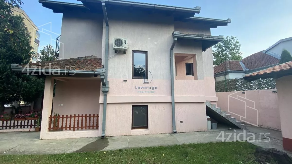 Kuća | 4zida