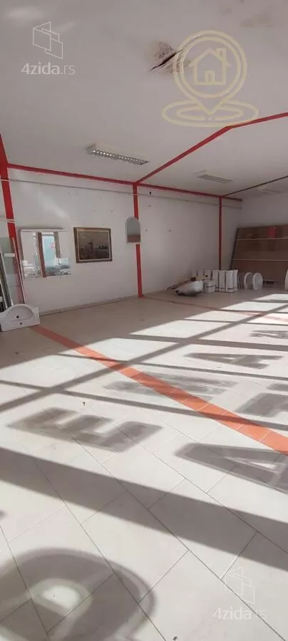 Poslovni prostor | 4zida