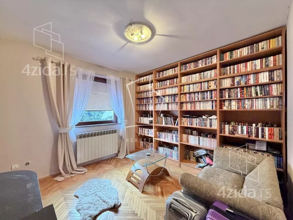 4-etažna kuća | 4zida