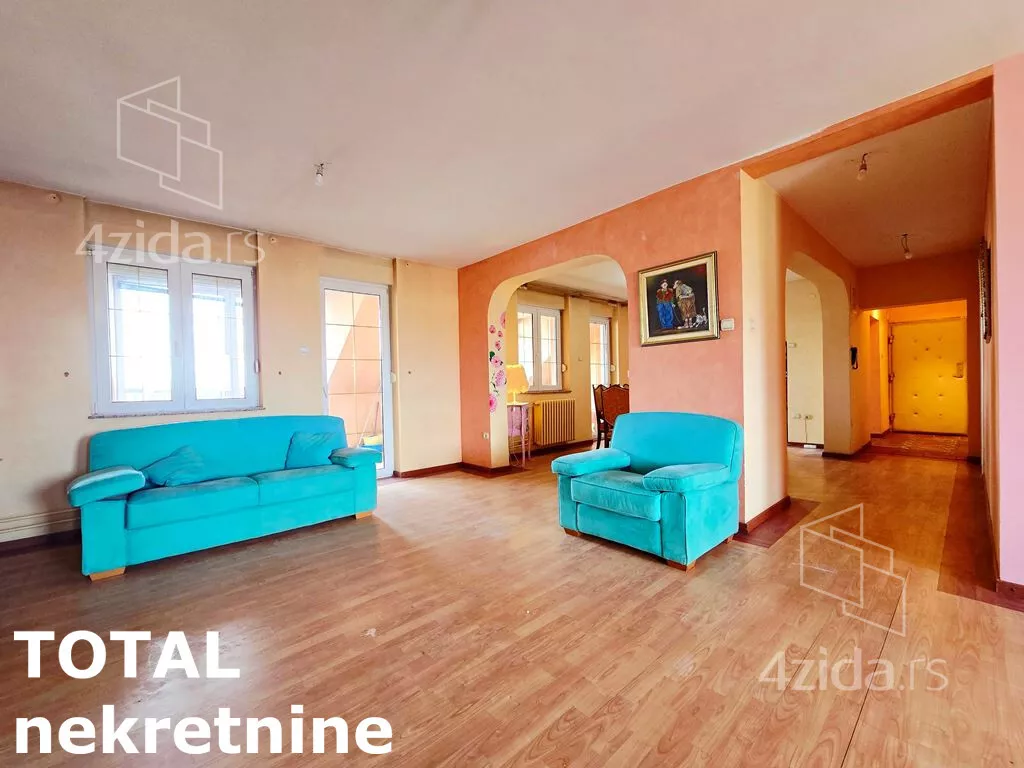 Petosoban stan | 4zida