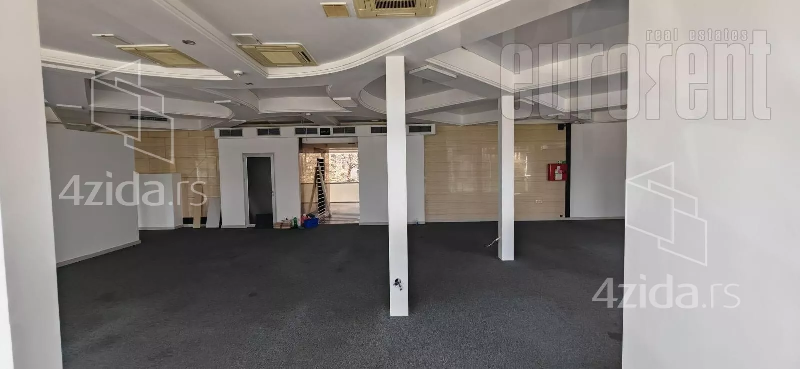 Poslovni prostor | 4zida