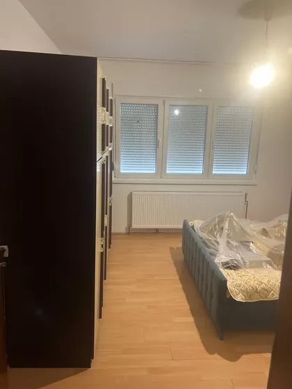 Prvomajska | 4zida.rs