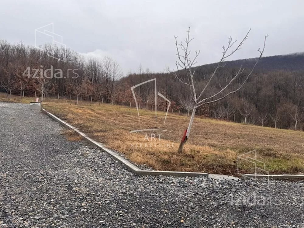 Građevinsko zemljište | 4zida