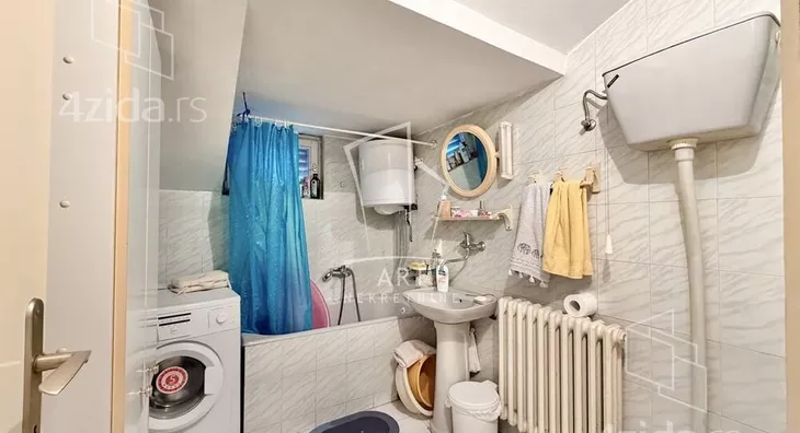 3-etažna kuća | 4zida