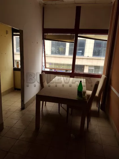 Obrenovićeva | 4zida.rs