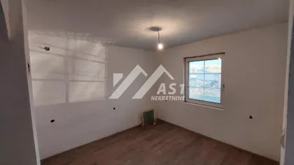 Tešana Podrugovića | 4zida.rs