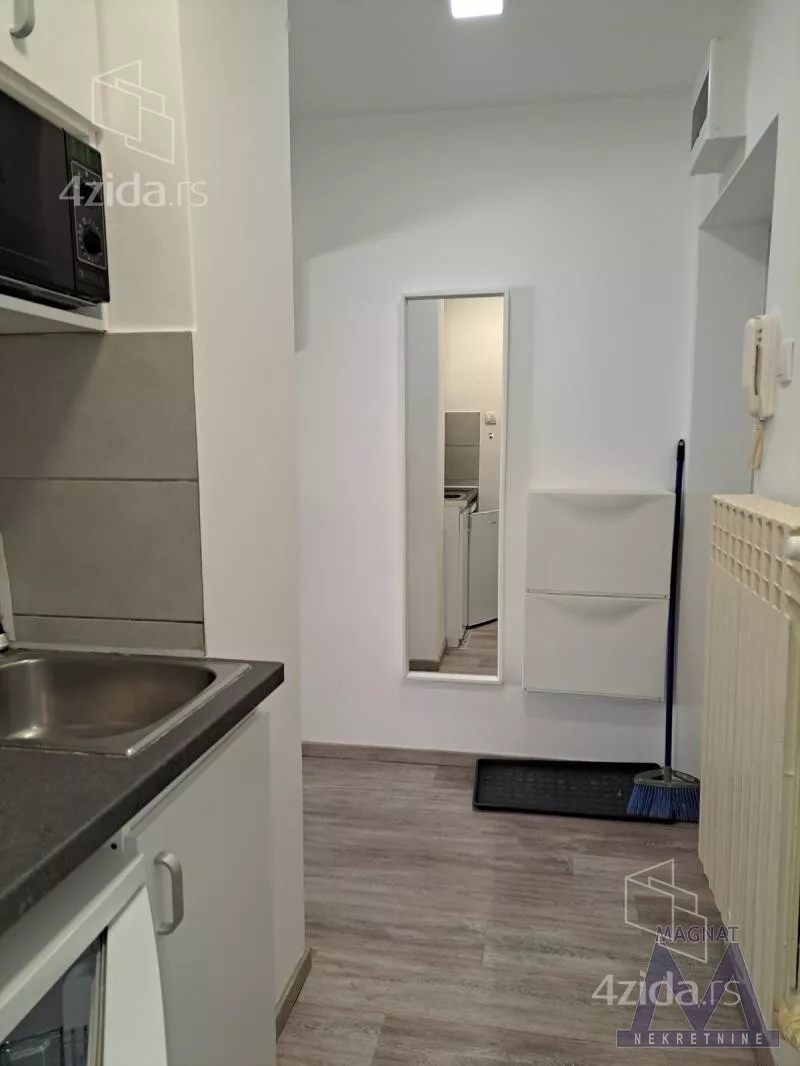 Garsonjera | 4zida