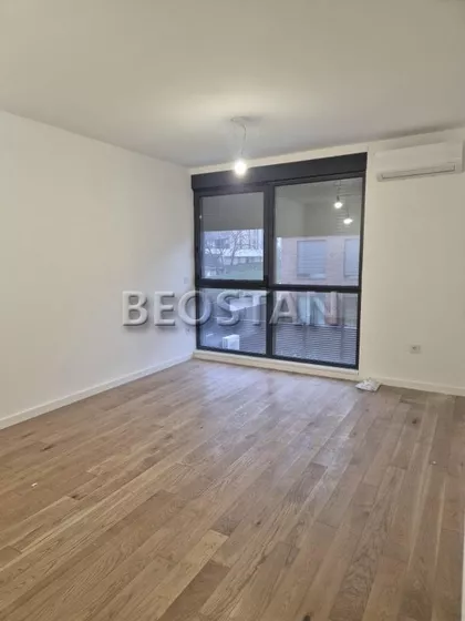 Pregrevica | 4zida.rs