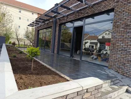 Pavla Vujisića 55a | 4zida.rs