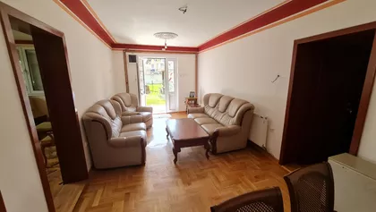 Slovenska | 4zida.rs