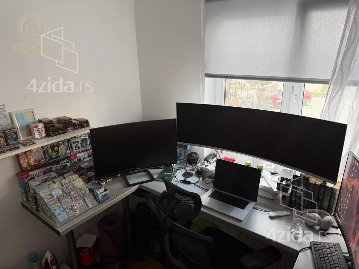 Dvoiposoban stan | 4zida