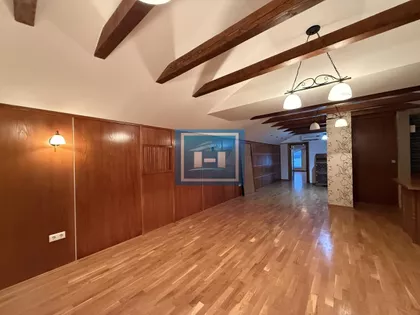 Vašarište | 4zida.rs