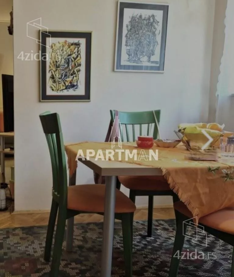 Troiposoban stan | 4zida