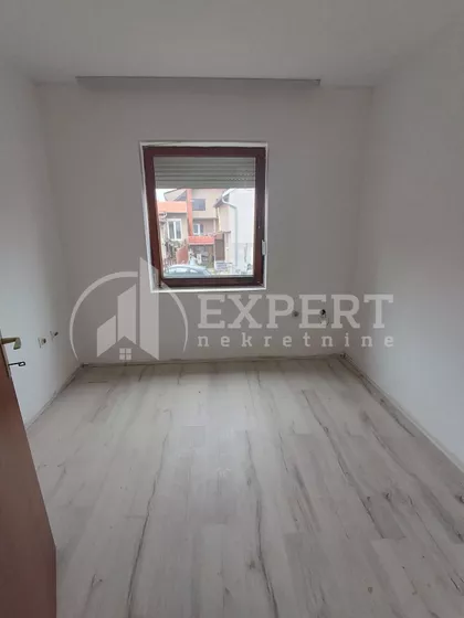 Velikojastrebačka | 4zida.rs